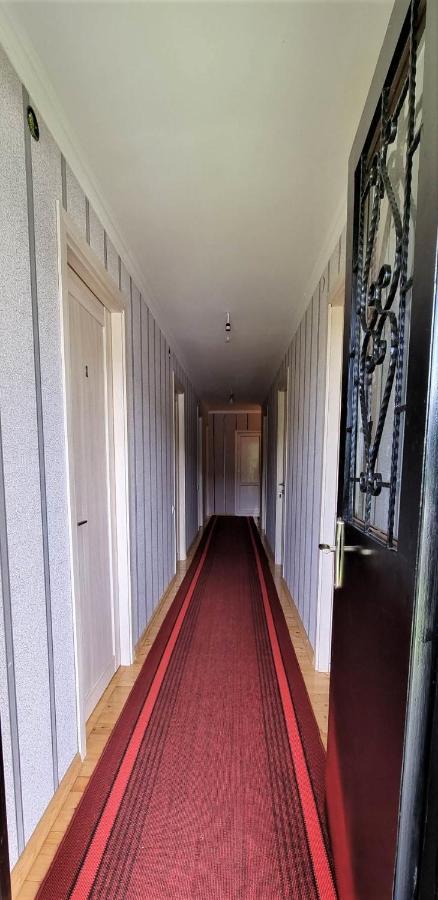 Betegi Guest House Μέστια Εξωτερικό φωτογραφία