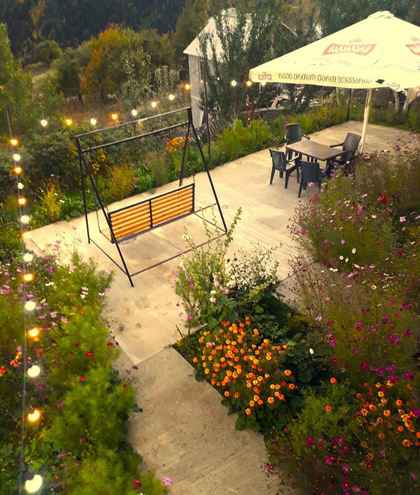Betegi Guest House Μέστια Εξωτερικό φωτογραφία