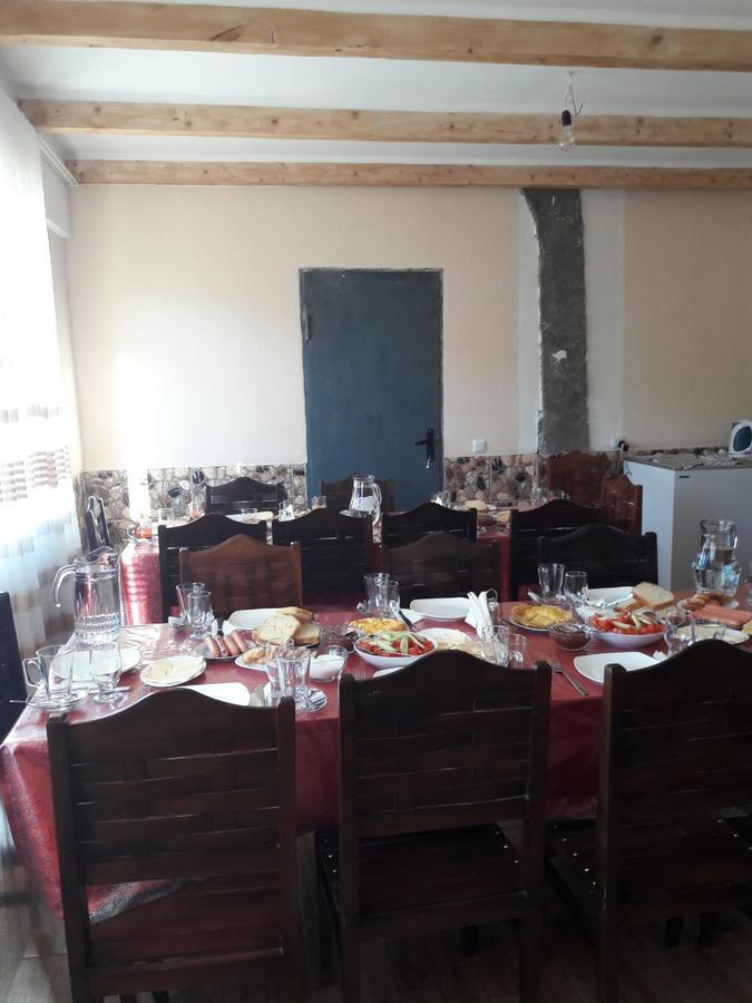 Betegi Guest House Μέστια Εξωτερικό φωτογραφία